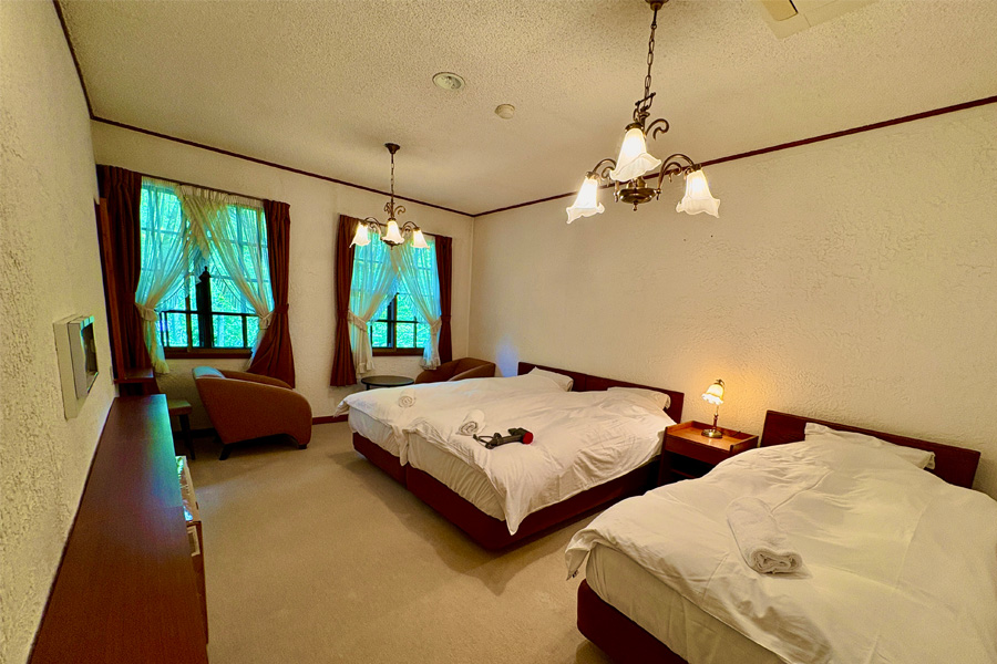 トリプルルーム